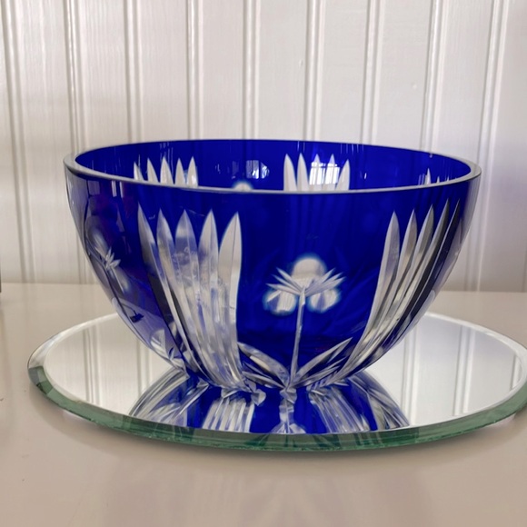 Vintage Bohemian Cobalt Blue Crystal Cut To Clear Bowl. Collectible - Picture 1 of 10